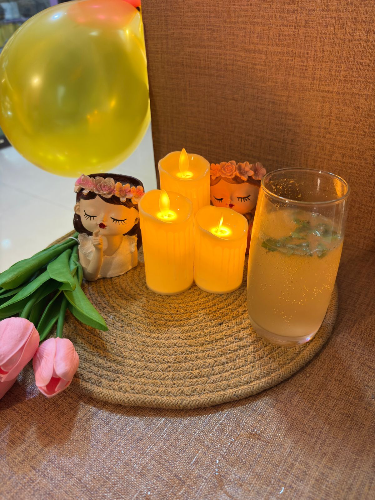 Marsmenu cafe — interior and atmosphere, photo 1 of 3